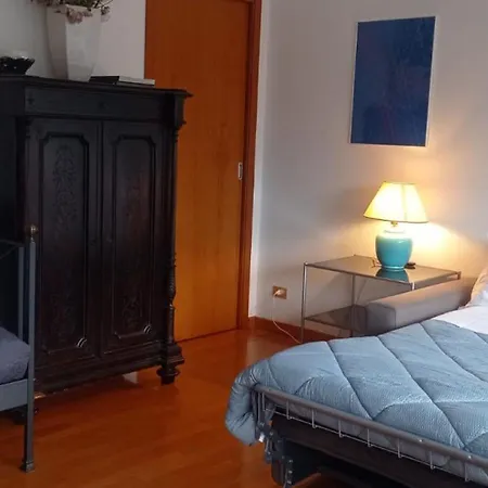 Lily House Apartment Como